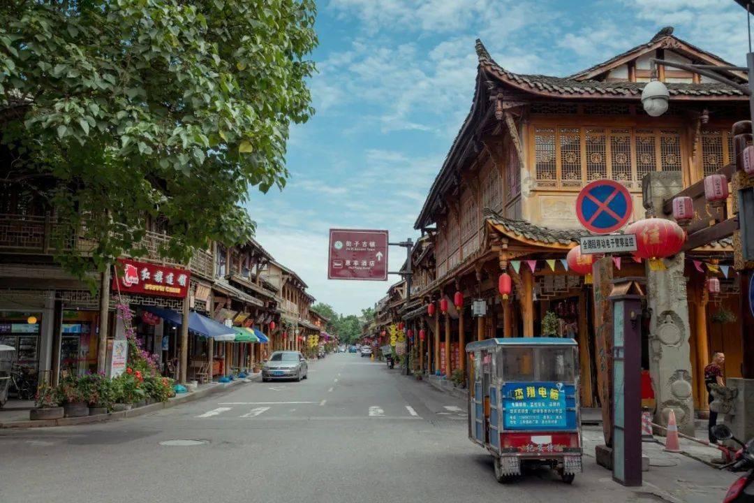 齐鲁银行业绩快报:截至2023年末,不良贷款率降至1.26%